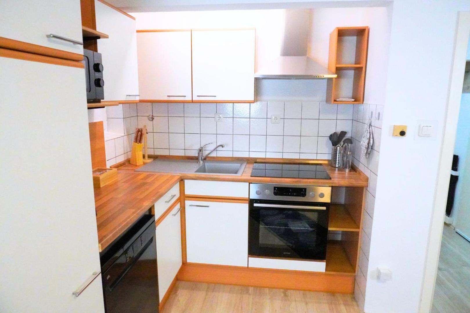 Apartment Besinnliches Bijou, Klein, Aber Oho Mit Wohlfuehlfaktor Bochum